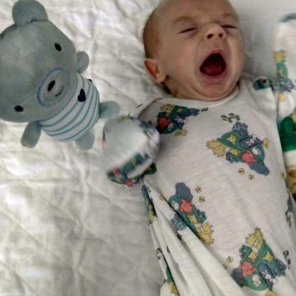 Meet your Posher! - Picture 5 of 8